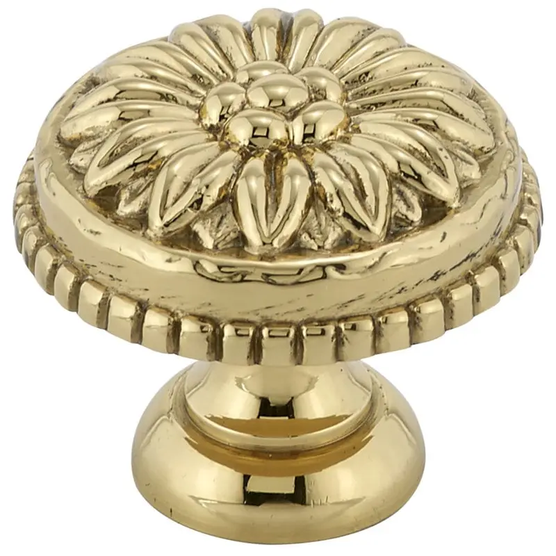 Traditional Knob, 1-3/16" D, Brass
