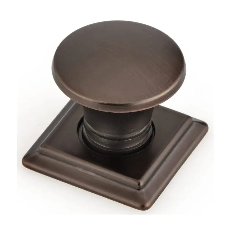 Traditional Knob, 1-1/4" x 1-1/4", Brushed Oil-Rubbed Bronze