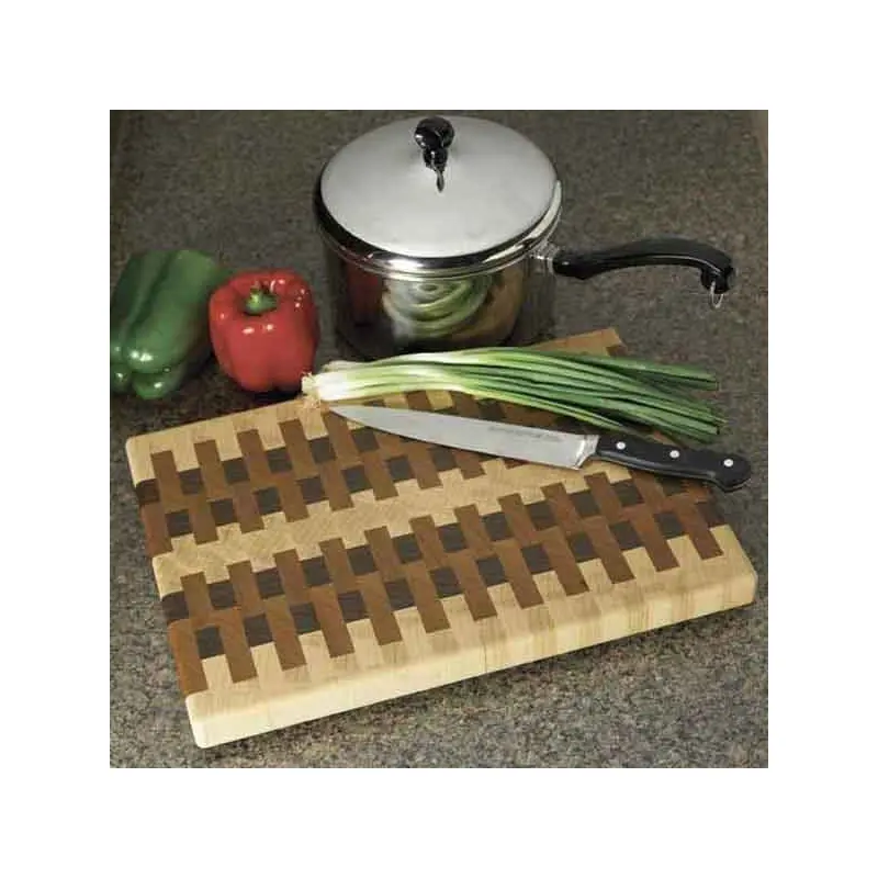 Woodworking Project Paper Plan to Build End-Grain Cutting Board