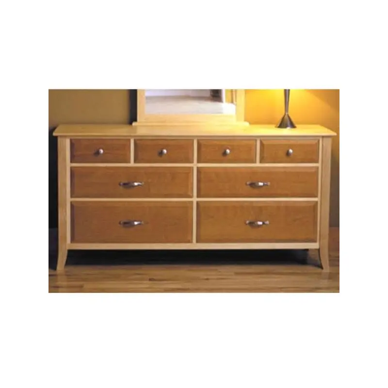 Woodworking Project Paper Plan to Build Maple & Cherry 8-Drawer Dresser